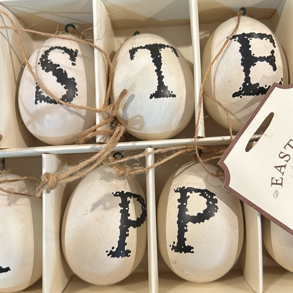Pottery Barn Egg Garland - Picture 3 of 4